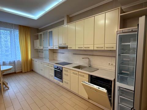 квартира за адресою Князів Острозьких вул. (Московська), 46/2