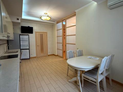 квартира за адресою Князів Острозьких вул. (Московська), 46/2