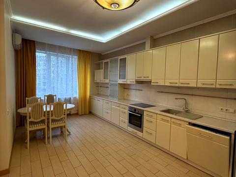 квартира за адресою Князів Острозьких вул. (Московська), 46/2