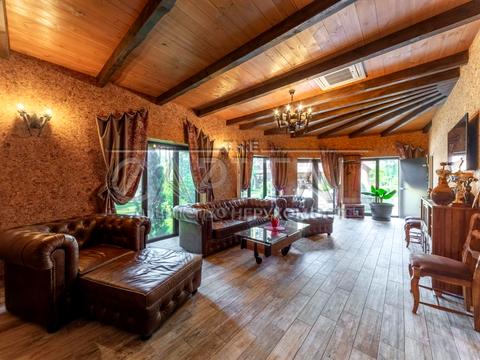 будинок за адресою Озерна