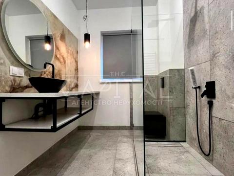 будинок за адресою Центральна