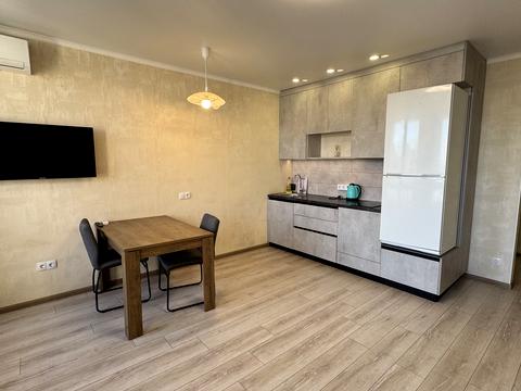 квартира за адресою Зарічна вул., 4