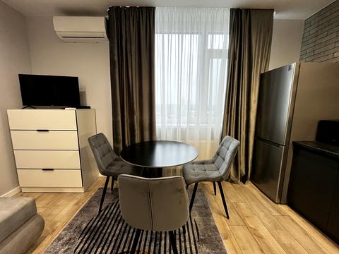 квартира за адресою Менделєєва вул., 19