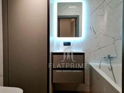 квартира за адресою Причальна вул., 10