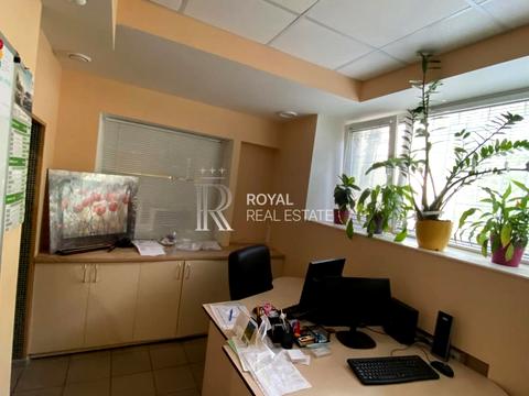 комерційна за адресою Олекси Тихого вул. (Виборзька), 89-А