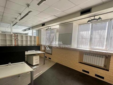 комерційна за адресою Олекси Тихого вул. (Виборзька), 89-А