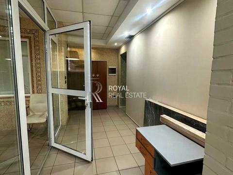 комерційна за адресою Олекси Тихого вул. (Виборзька), 89-А