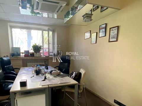 комерційна за адресою Олекси Тихого вул. (Виборзька), 89-А