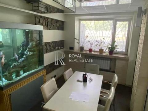 комерційна за адресою Олекси Тихого вул. (Виборзька), 89-А