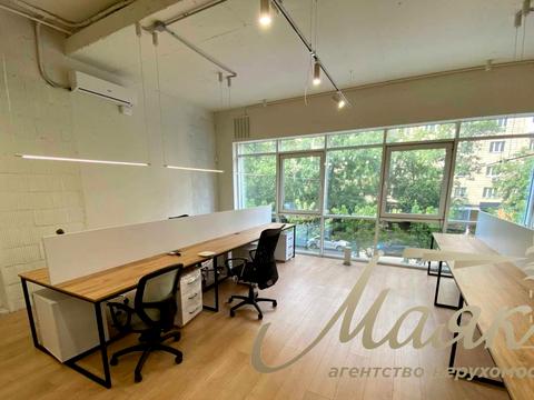 комерційна за адресою Василя Тютюнника вул. (Анрі Барбюса), 12