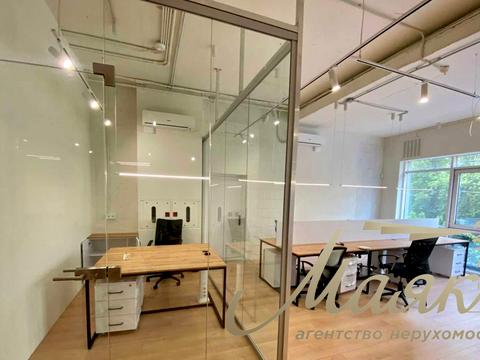 комерційна за адресою Василя Тютюнника вул. (Анрі Барбюса), 12