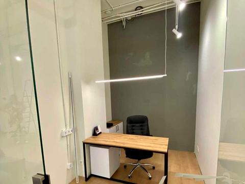 комерційна за адресою Василя Тютюнника вул. (Анрі Барбюса), 12