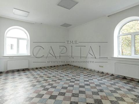 комерційна за адресою Київ, Кам'янська вул. (Дніпродзержинська), 77