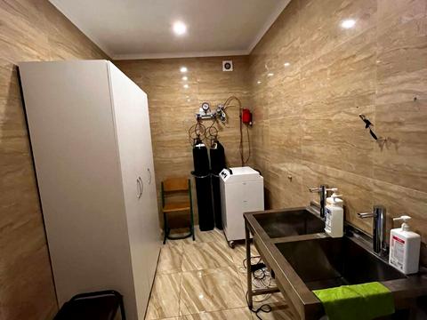 комерційна за адресою Київ, Кам'янська вул. (Дніпродзержинська), 77