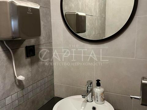 комерційна за адресою Київ, Валерія Лобановського просп., 150