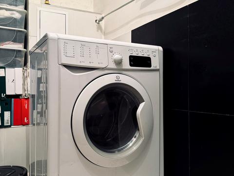 квартира за адресою Ділова вул. (Димитрова), 2-Б