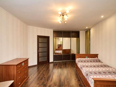 квартира по адресу Митрополита Андрея Шептицкого ул. (Анатолія Луначарського), 10