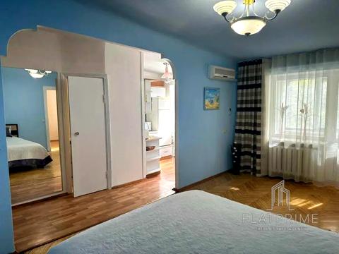 квартира за адресою Лабораторна вул., 8