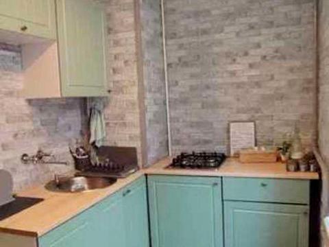 квартира за адресою Будівельників вул., 28/15