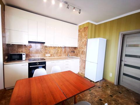 квартира по адресу Феодосийская ул., 3-В