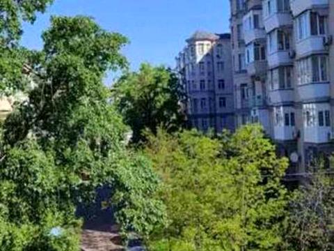 квартира за адресою Будівельників вул., 28/15