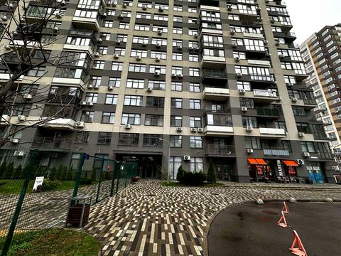 квартира по адресу Олександра Олеся ул., 4-Б