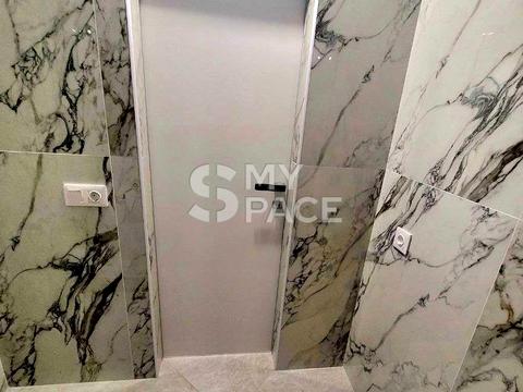 комерційна за адресою Київ, Катерини Грушевської вул. (Генерала Доватора), 2а