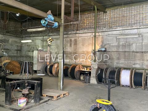 комерційна за адресою Залізнична вул., 32