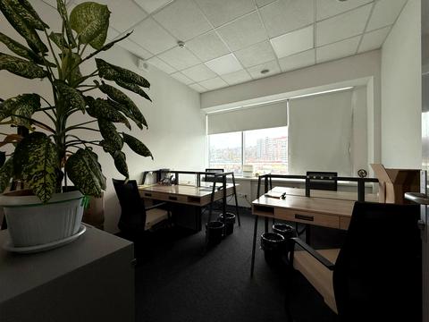 коммерческая по адресу Сімʼї Прахових ул. (Гайдара), 58