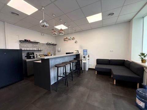 коммерческая по адресу Сімʼї Прахових ул. (Гайдара), 58