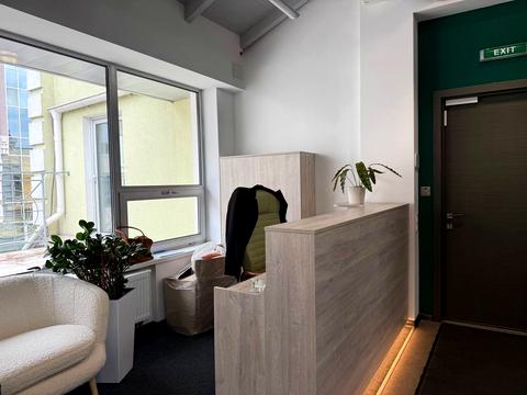 коммерческая по адресу Сімʼї Прахових ул. (Гайдара), 58