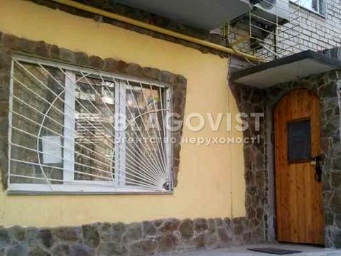 коммерческая по адресу Гетьмана Кирилла Разумовского ул. (Миколи Краснова), 12-А