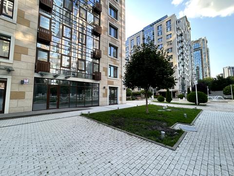 комерційна за адресою Іоанна Павла II вул. (Патріса Лумумби), 5