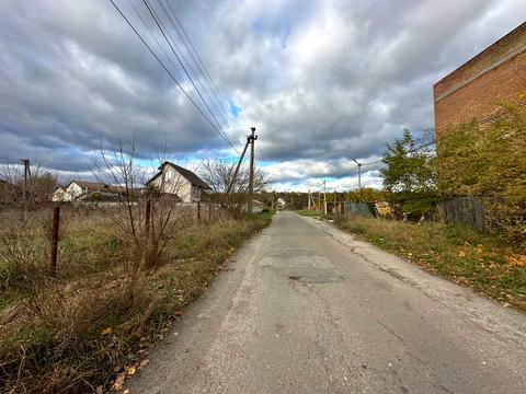 участок по адресу Центральна вул. (Леніна), 2а