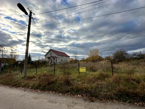 участок по адресу Центральна вул. (Леніна), 2а