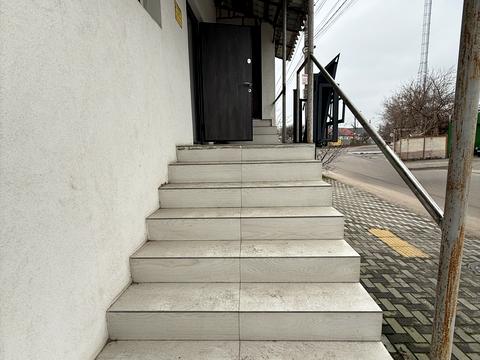 комерційна за адресою броварський проспект, 161-а