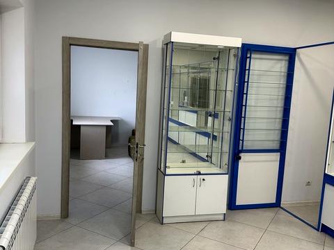 комерційна за адресою броварський проспект, 161-а