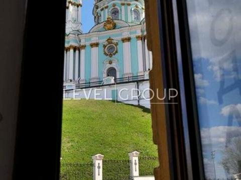 квартира по адресу Андреевский спуск, 34