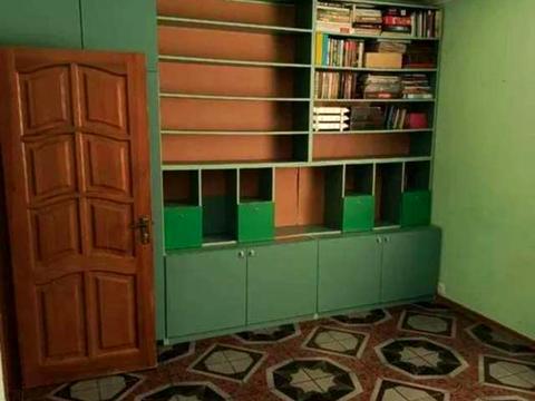 квартира за адресою Ревуцького вул., 42-Б