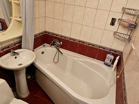 квартира за адресою Дегтярівська вул., 11-В