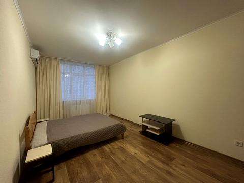 квартира по адресу Олены Пчилки ул., 3