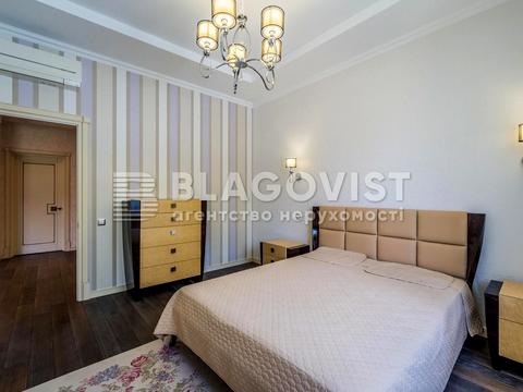 будинок за адресою Максима Рильського вул.