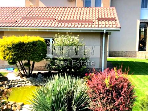 будинок за адресою Франка