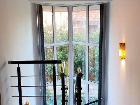 дом по адресу вул Крута, 21