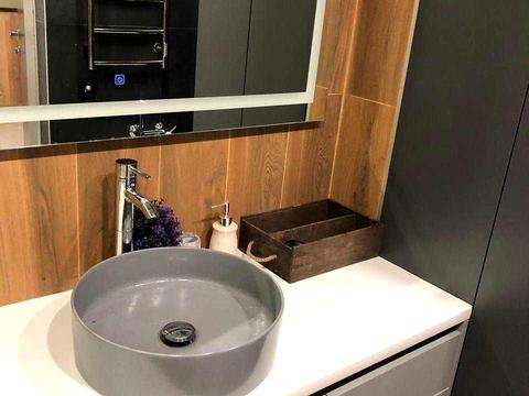 квартира за адресою Леопольда Ященка пров. (Василя Жуковського), 10