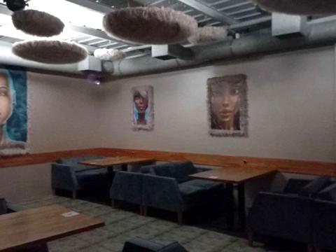 комерційна за адресою Київ, Хрещатик вул., 12