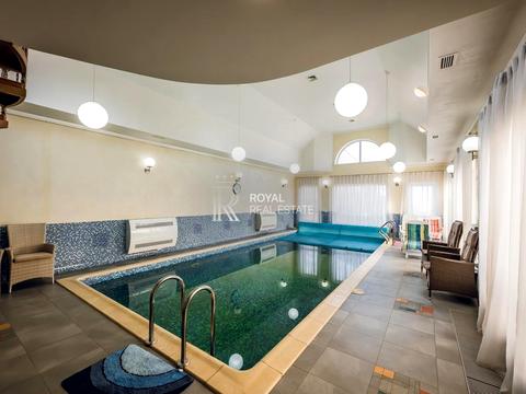 будинок за адресою Київ, Лютнева вул.