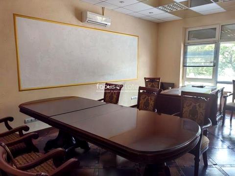 коммерческая по адресу Оболонская набережная ул., 15