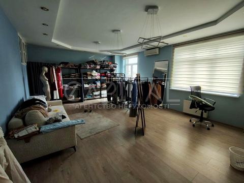 коммерческая по адресу Киев, Антоновича ул. (Горького), 72