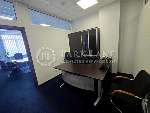 комерційна за адресою Михайла Грушевського вул., 9б